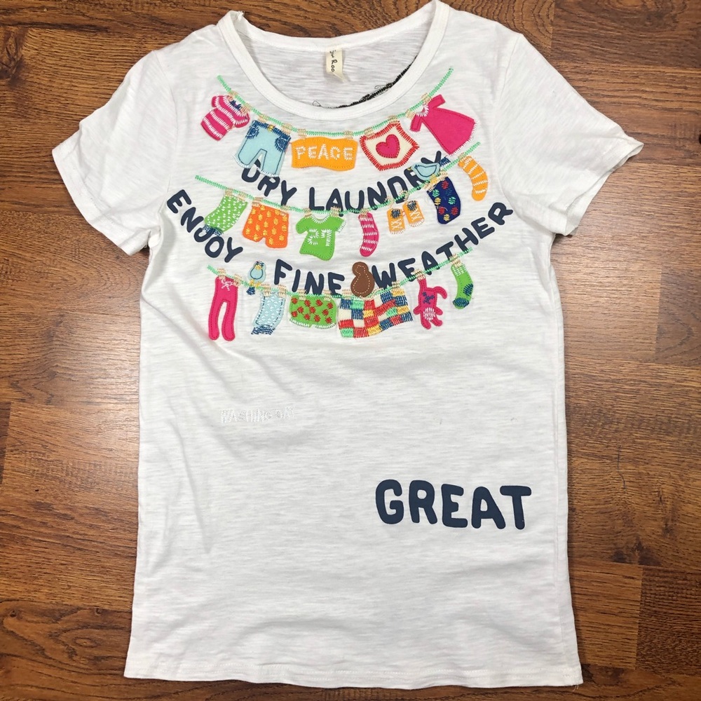 show room | Women’s Embroidered T-shirt